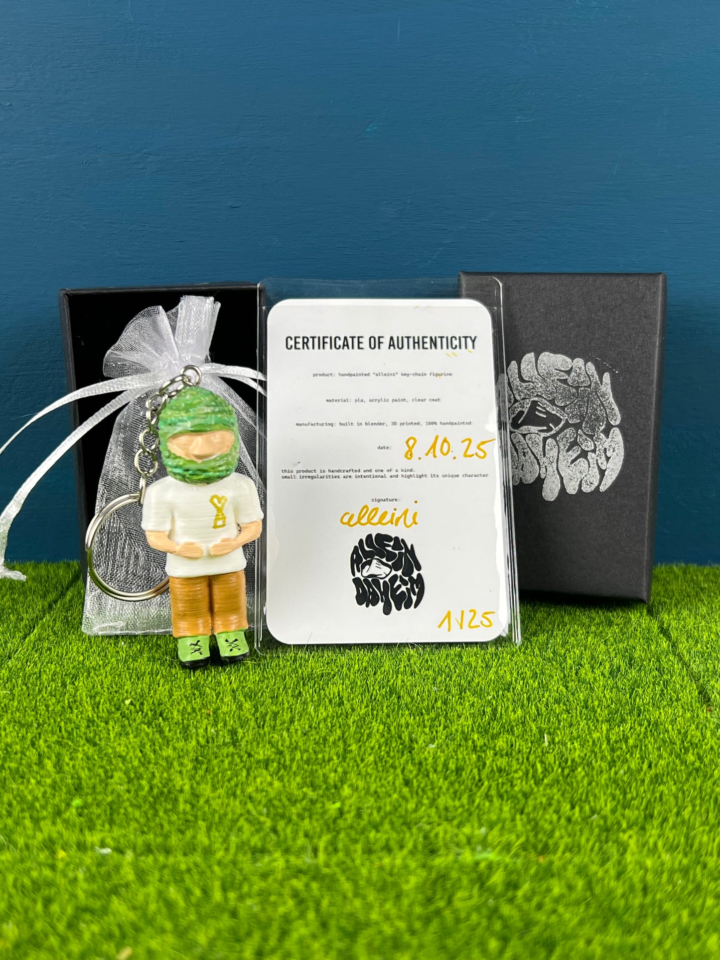 handpainted alleini key-chain figurine *collectors autumn 25 edition*